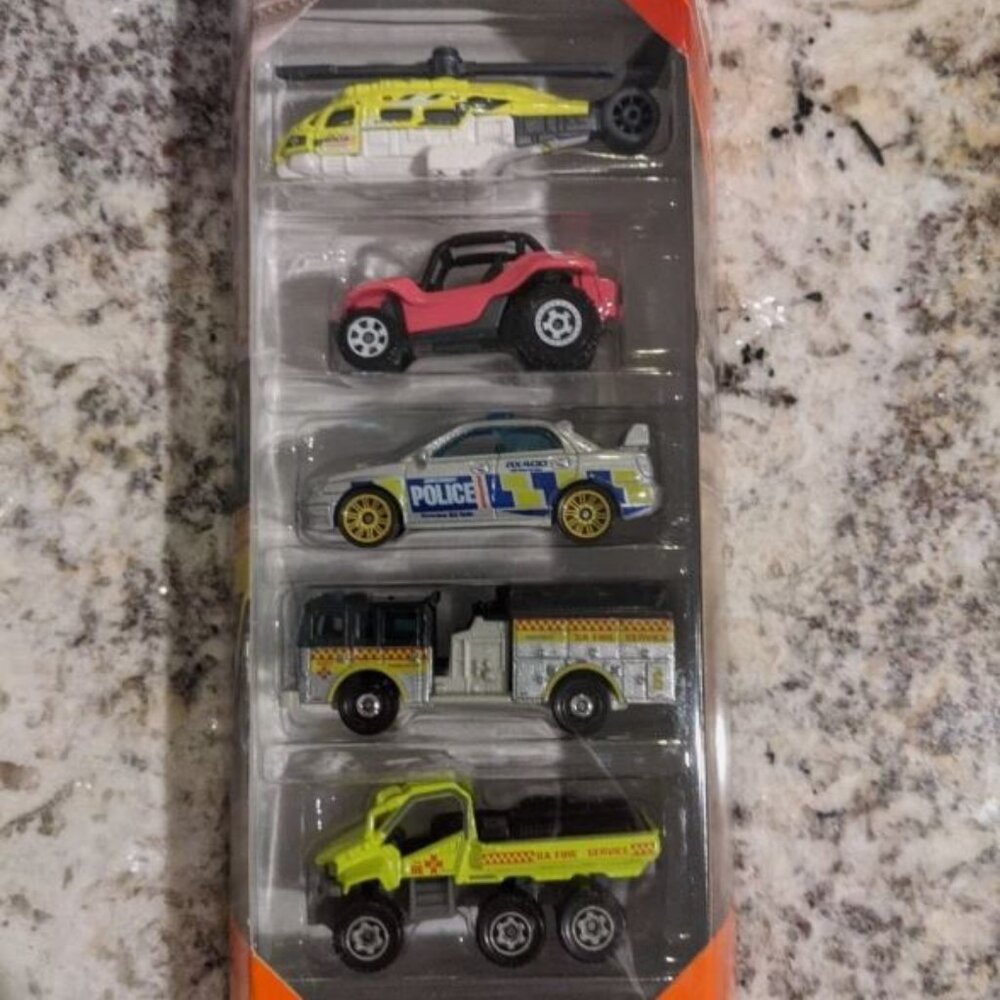 Mattel C1817 Matchbox 5 Car Toy Set MBX To The Rescue MBX Rescue Brand New